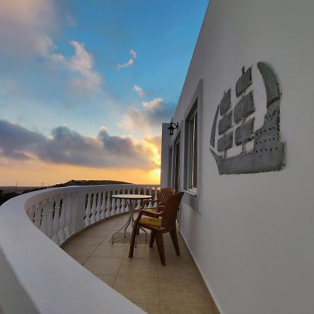 Lakena Sunset View Villa Menetész Kültér fotó