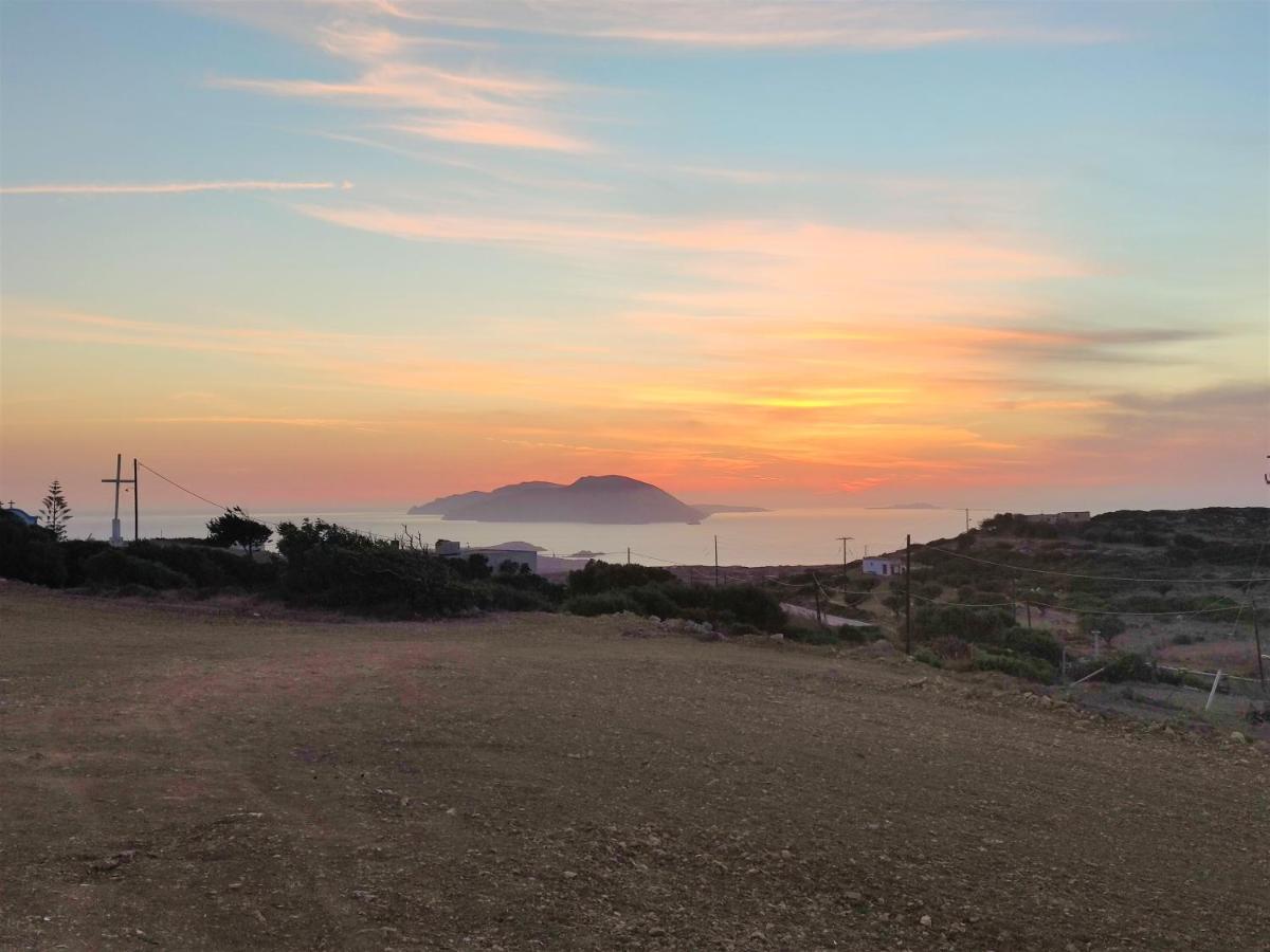 Lakena Sunset View Villa Menetész Kültér fotó